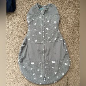 Happiest Baby Sawddle